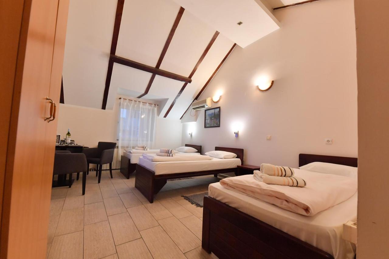 Apartments & Accommodation Stojic Novi Sad Exterior foto
